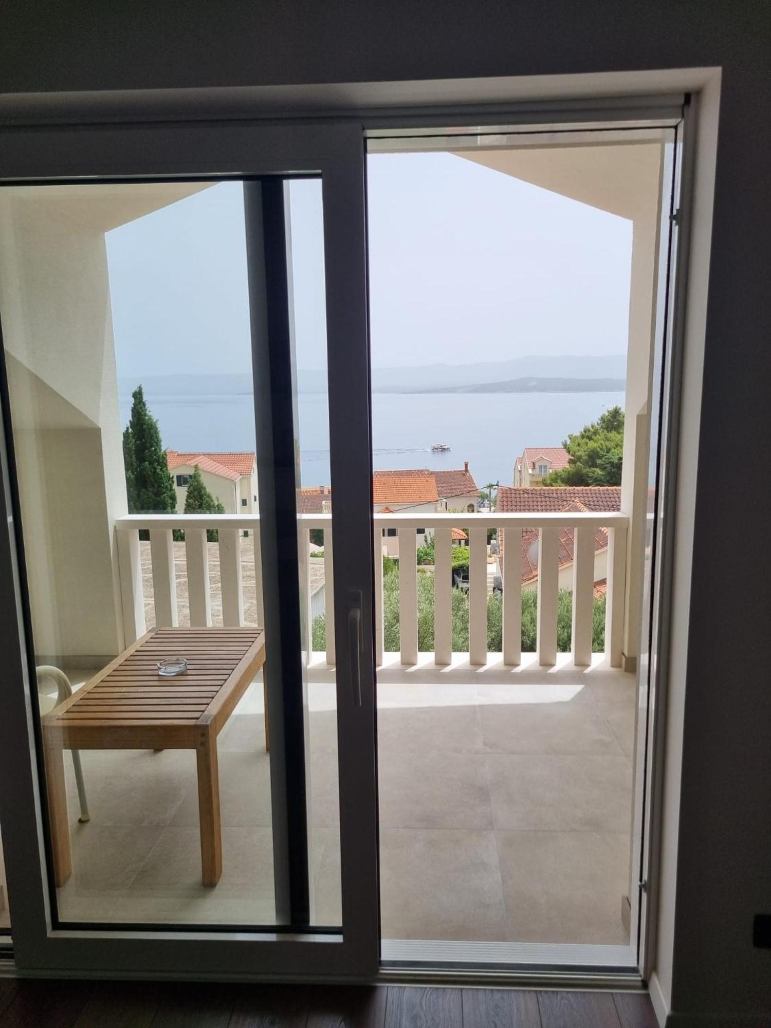 Superior Apartments Luka Μπολ Εξωτερικό φωτογραφία